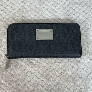 Michael Kors Jet Set Black Monogram Zip Around Wallet